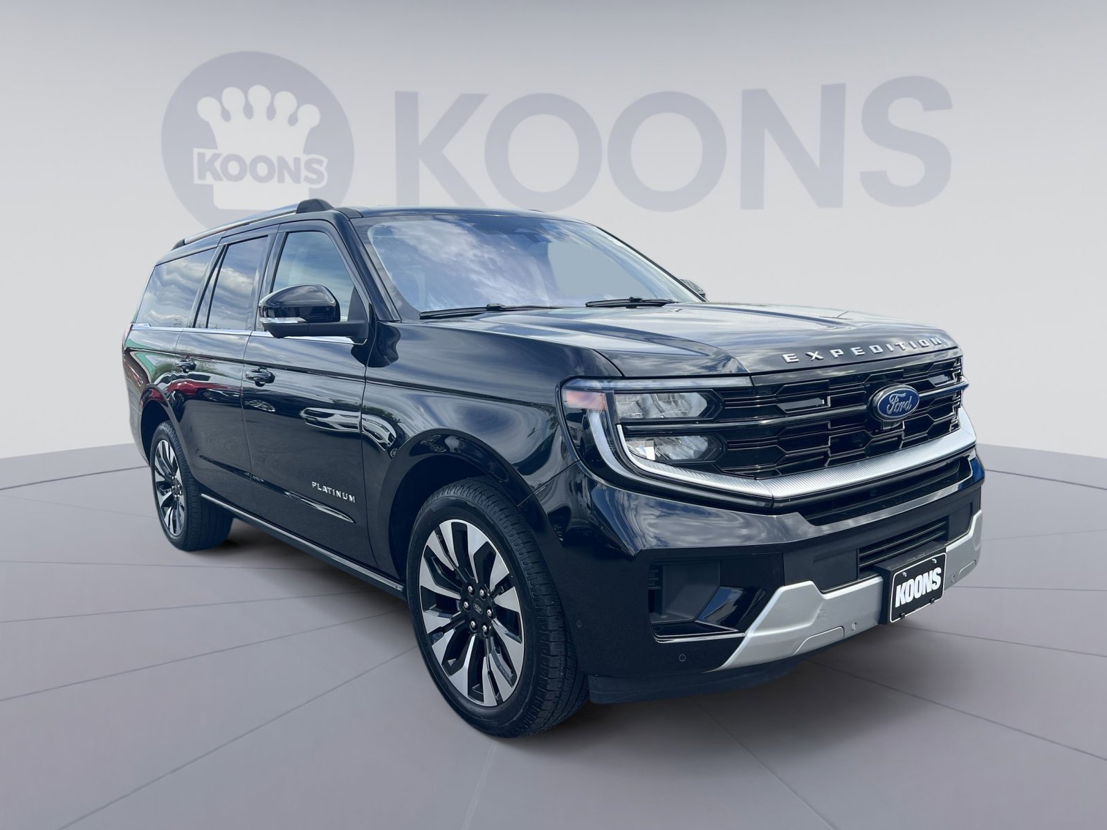 Used 2025 Ford Expedition Max Platinum w/ Driver's Package AWD/4WD image 18