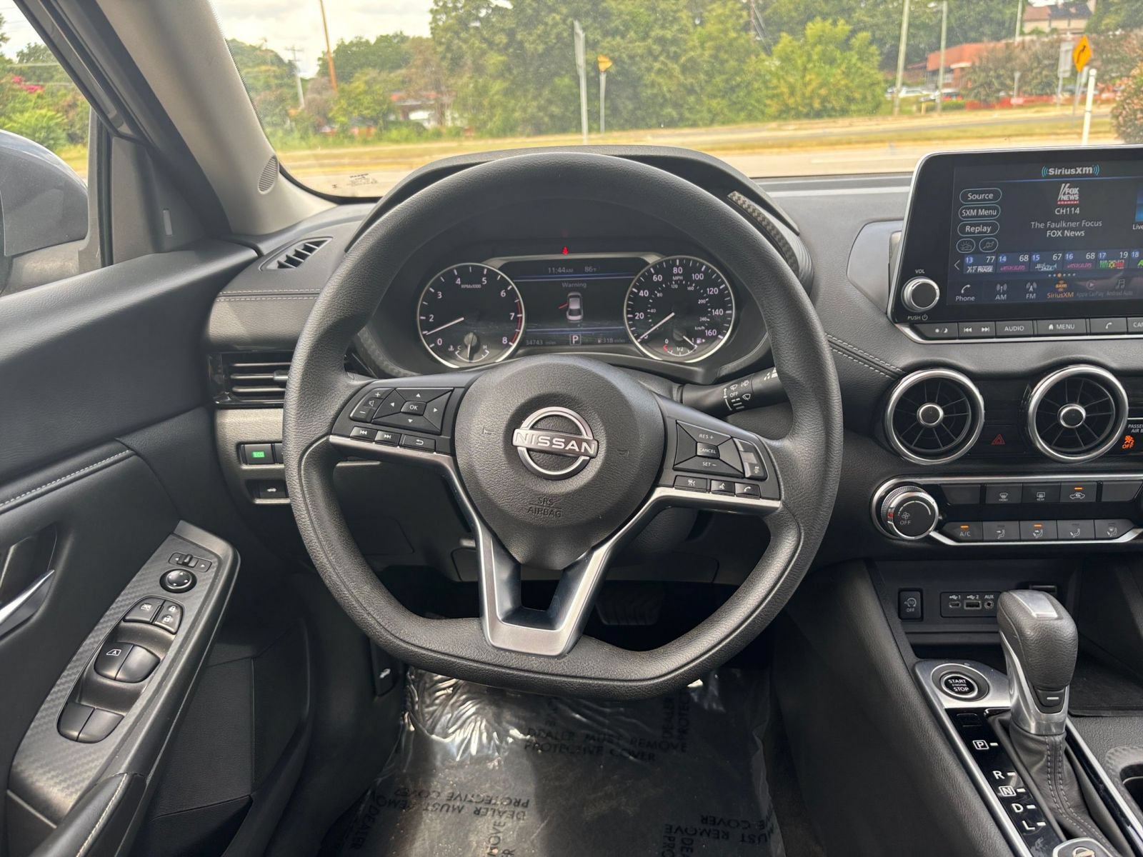 Used 2025 Nissan Sentra SV FWD image 31