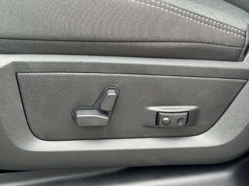 New 2026 RAM 2500 Big Horn AWD/4WD image 29