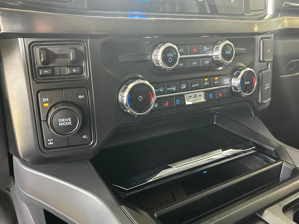 New 2026 Ford F250 Lariat w/ Black Appearance Package AWD/4WD image 41