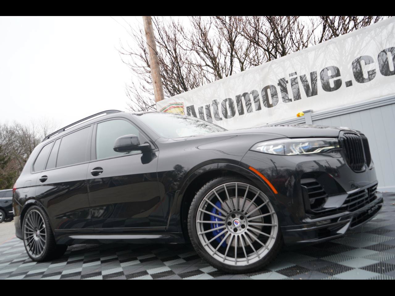 Used 2022 BMW ALPINA XB7 AWD/4WD image 1