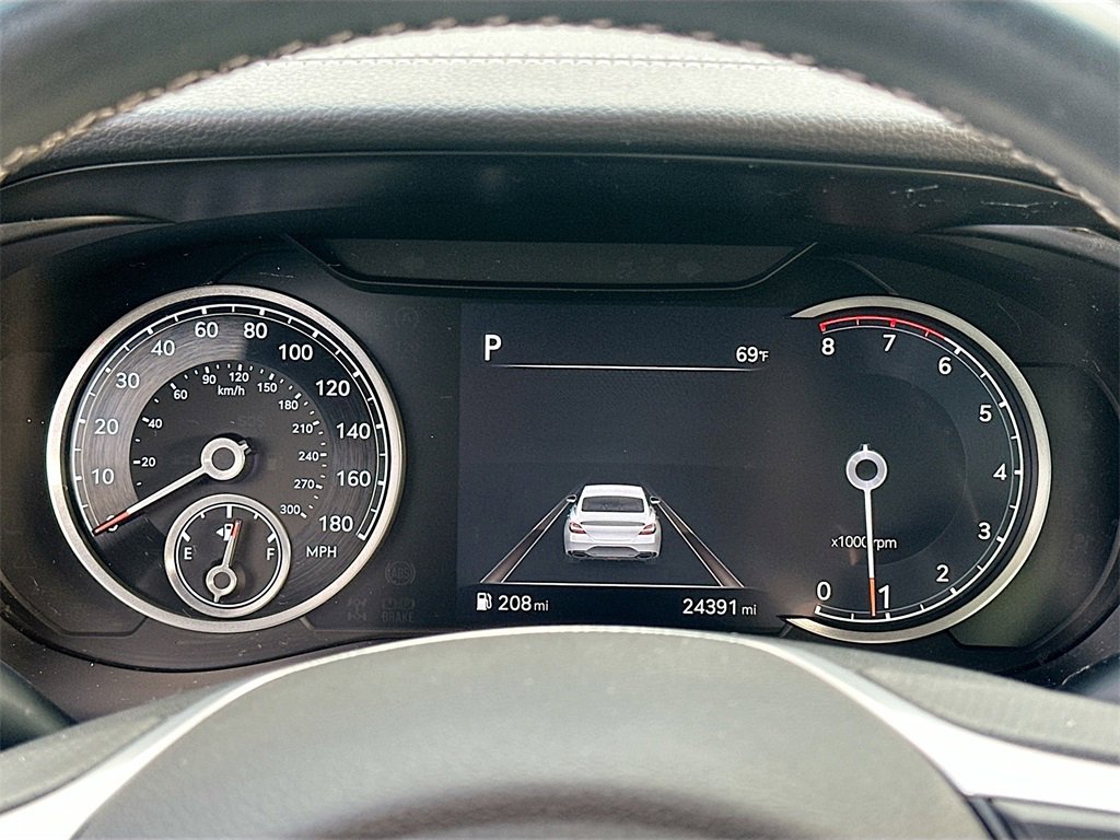 Used 2023 Genesis G70 2.0T image 12