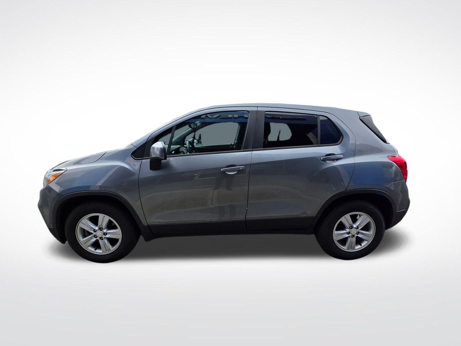 Used 2020 Chevrolet Trax LS w/ Tint and Cruise Package image 8