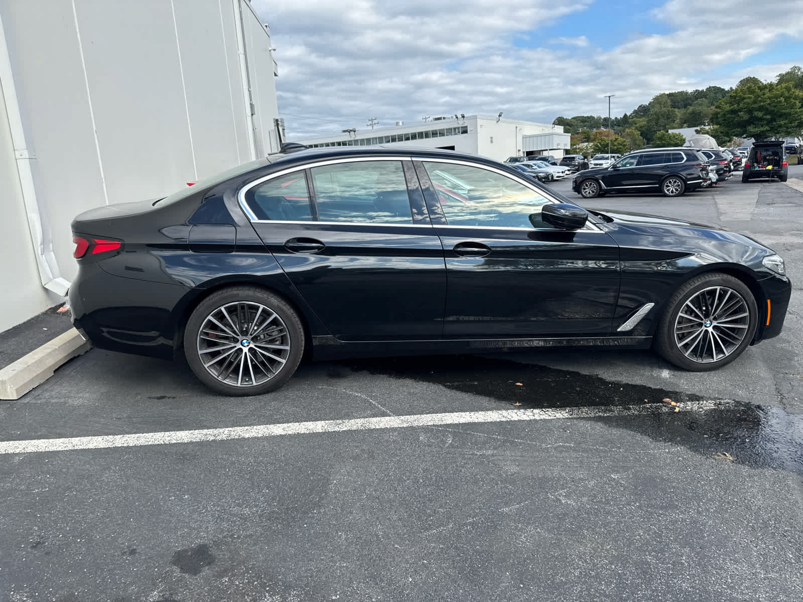 Used 2023 BMW 530i xDrive w/ Premium Package AWD/4WD image 13