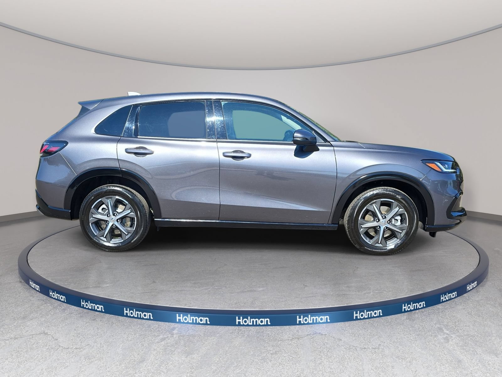 Certified 2024 Honda HR-V EX-L image 4