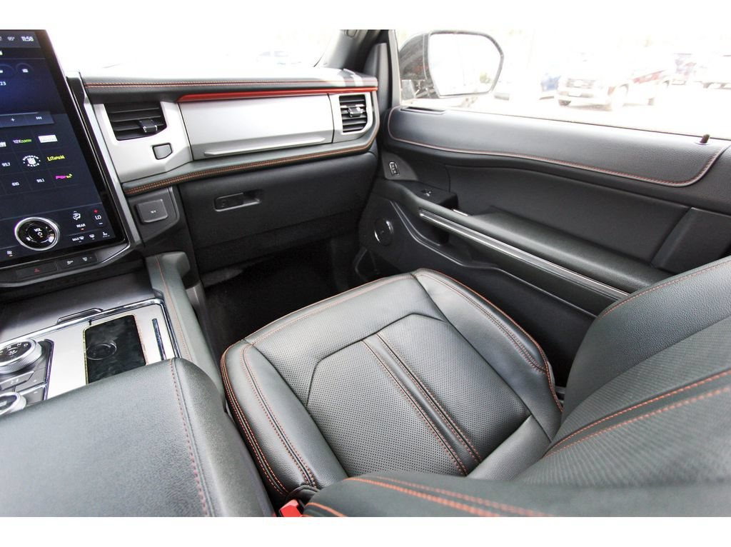 Used 2022 Ford Expedition Timberline AWD/4WD image 12