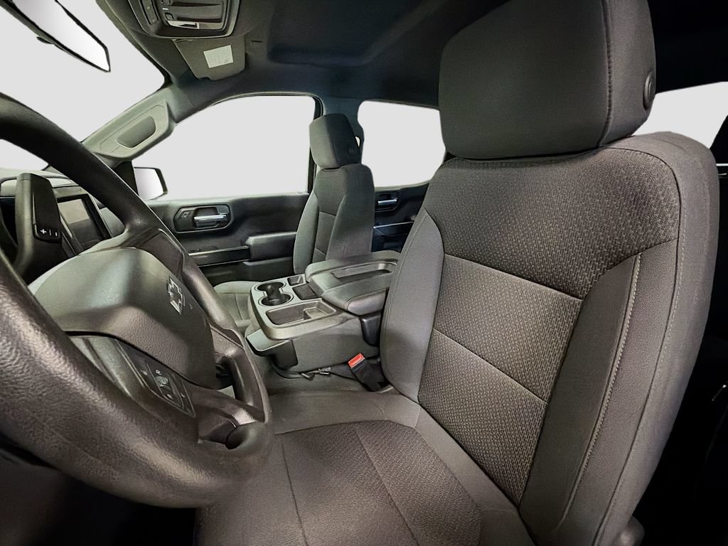Used 2021 Chevrolet Silverado 1500 Custom Trail Boss w/ Midnight Edition AWD/4WD image 19