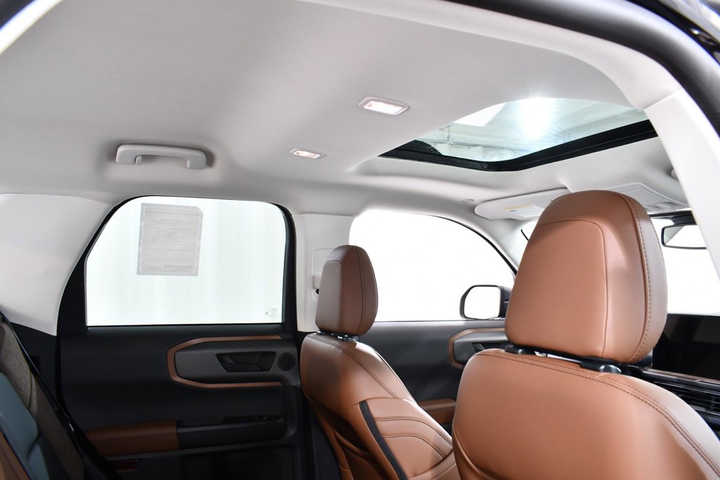 New 2025 Ford Bronco Sport Outer Banks w/ Outer Banks Tech Package+ image 18