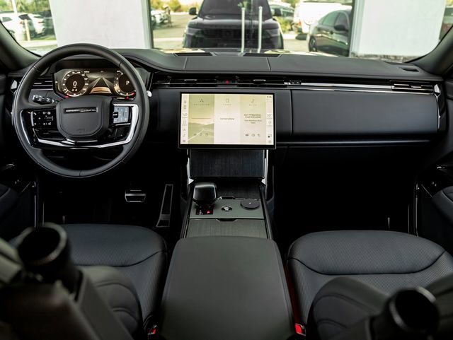 Used 2026 Land Rover Range Rover Long Wheel Base SV AWD/4WD image 18
