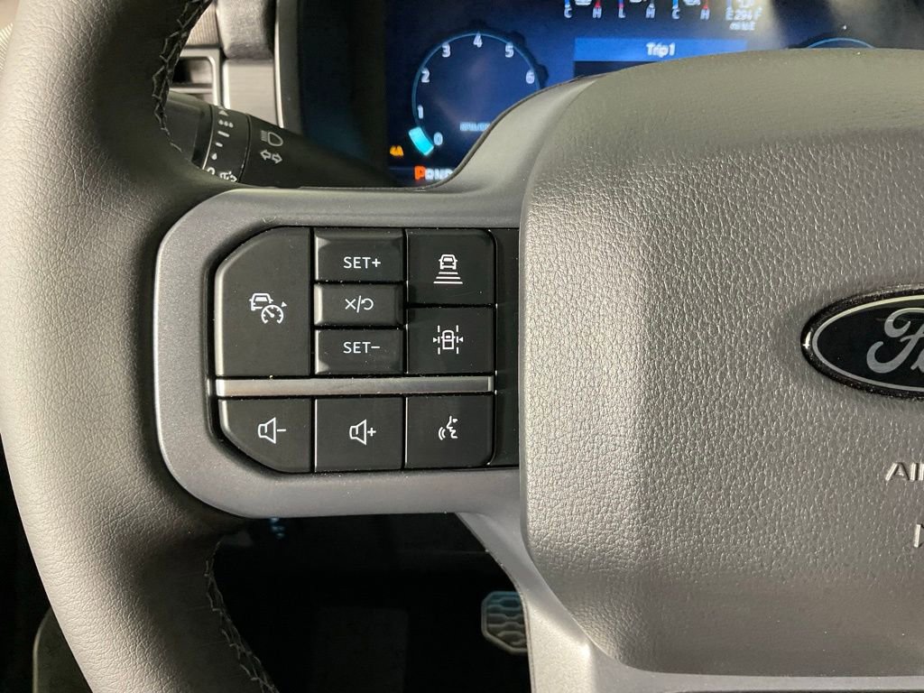 New 2026 Ford F150 Lariat w/ Equipment Group 502A High image 24