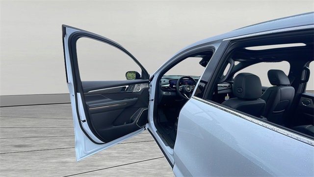 New 2026 Buick Enclave Avenir w/ Super Cruise Package image 24