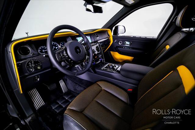 Certified 2024 Rolls-Royce Cullinan Black Badge w/ Dark Exterior Package AWD/4WD image 4