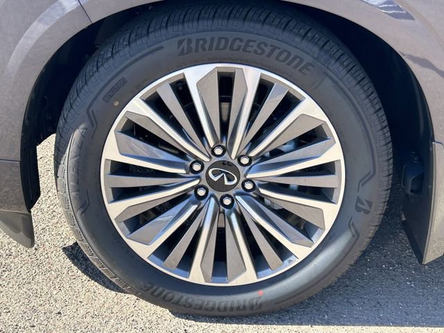 New 2026 INFINITI QX80 Luxe w/ Cargo Package AWD/4WD image 10
