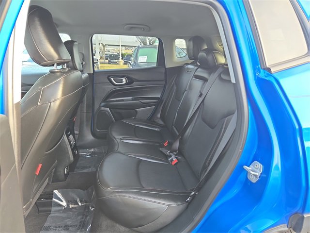 Used 2022 Jeep Compass Trailhawk image 16