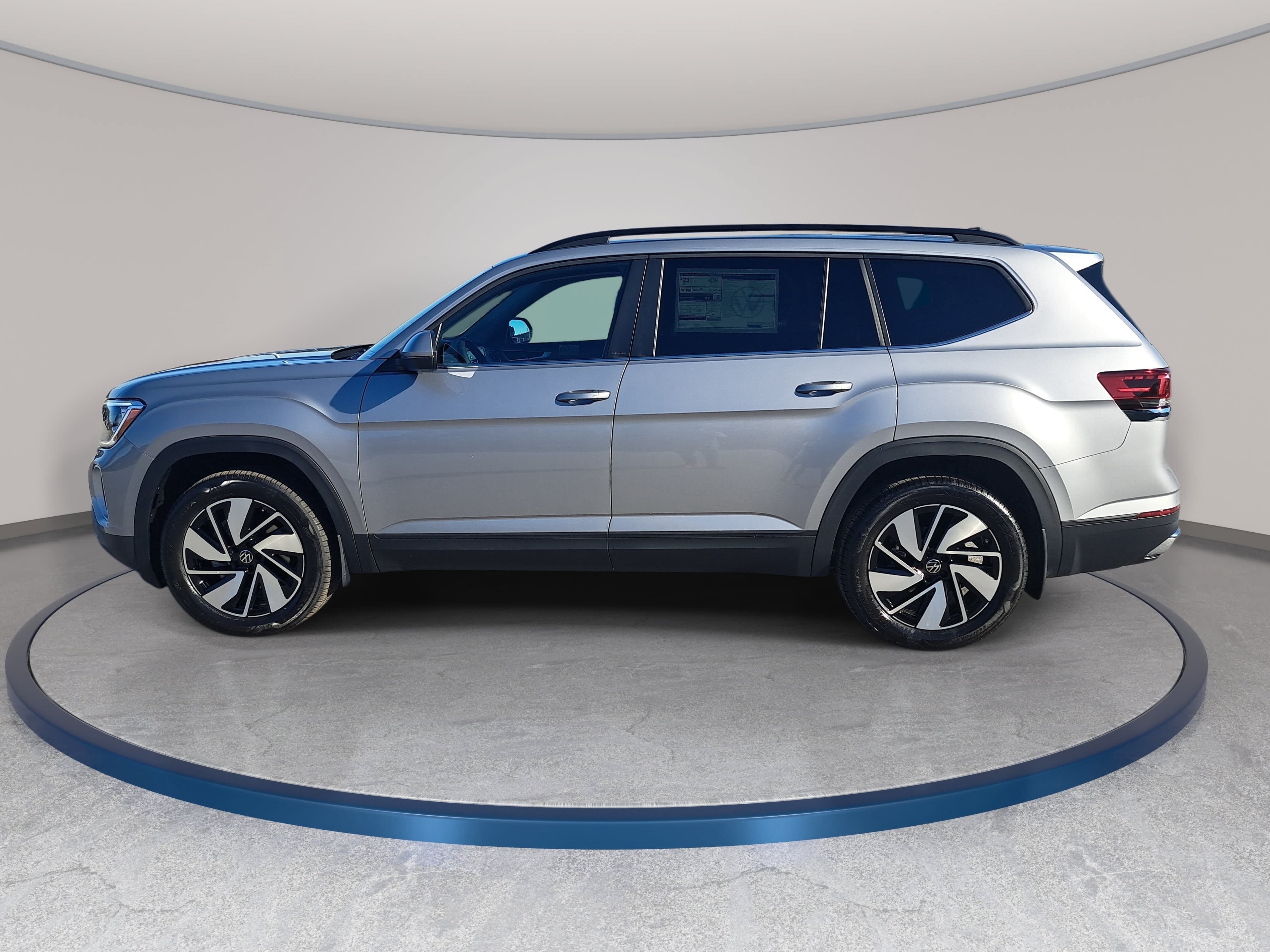 New 2026 Volkswagen Atlas SE FWD image 8