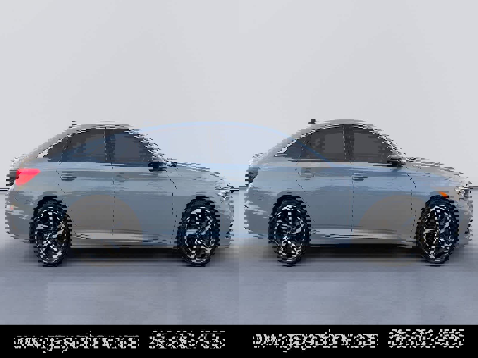 Used 2022 Honda Accord Sport image 2