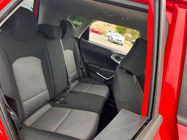 Used 2020 Kia Soul X-Line FWD image 29