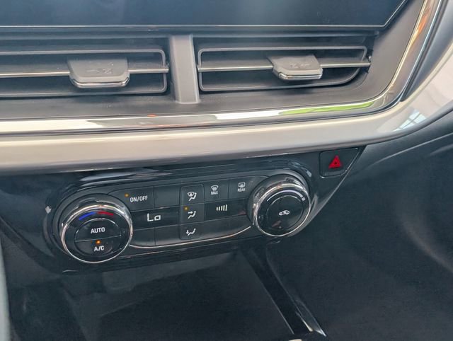 Certified 2024 Chevrolet Trax LT image 20