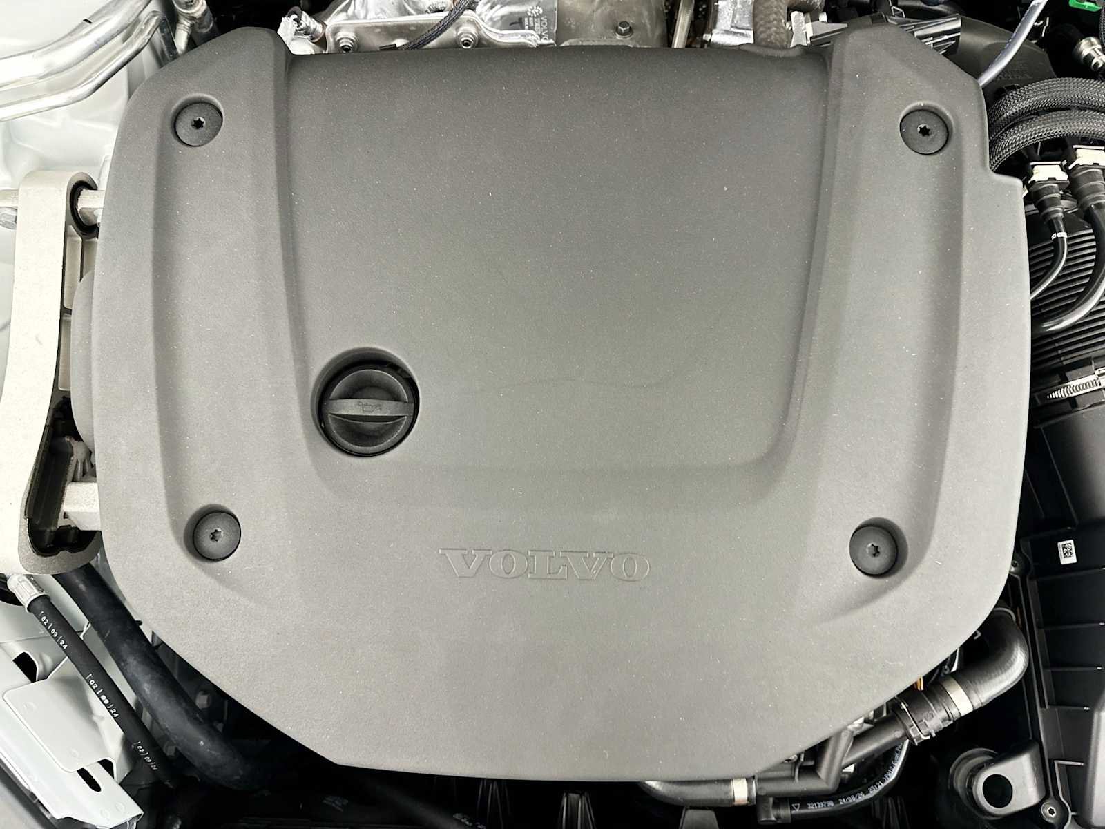 Used 2025 Volvo XC90 B6 Plus w/ Protection Package Premier image 27