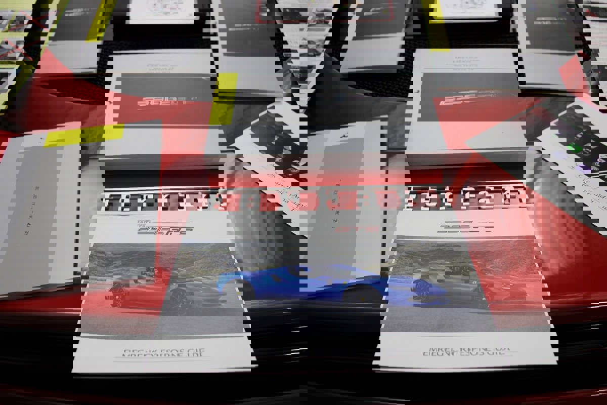 Used 2025 Ferrari 296 GTS image 85