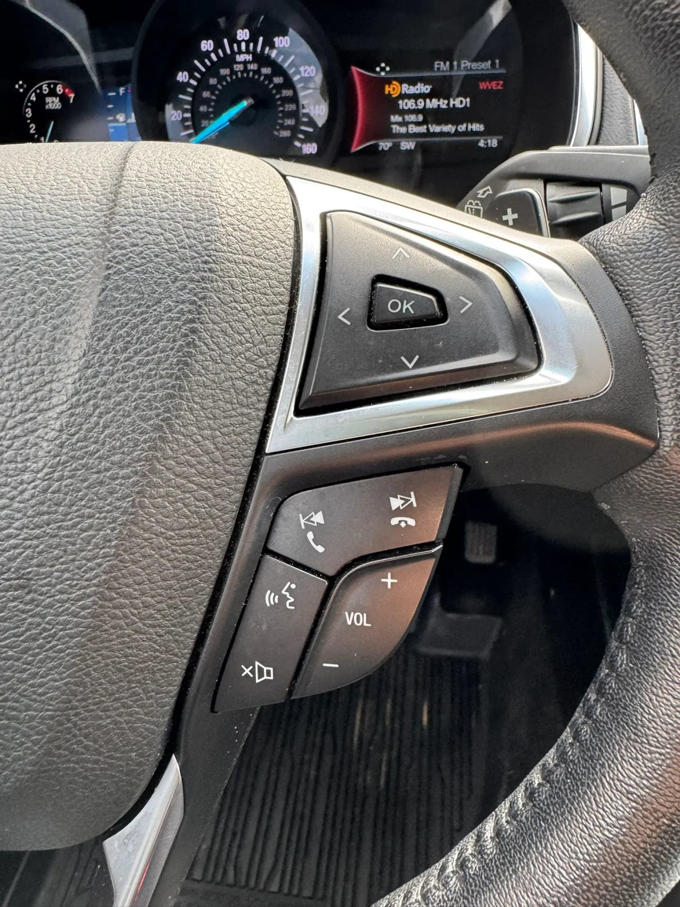 Used 2018 Ford Edge Titanium w/ Technology Package AWD/4WD image 51