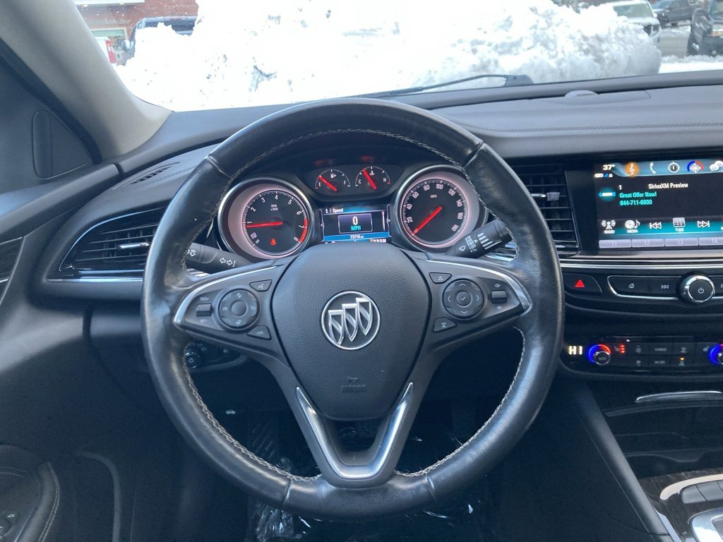 Used 2018 Buick Regal Essence w/ Driver Confidence Package #1 image 13