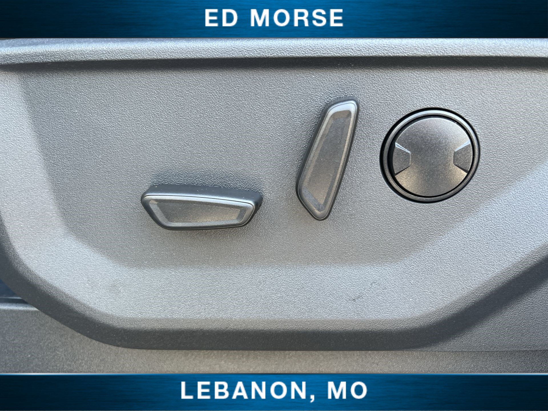 Certified 2025 Ford Expedition Active AWD/4WD image 34