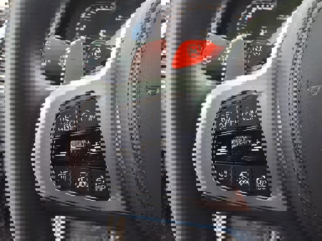 Used 2021 BMW X5 M w/ Executive Package image 20