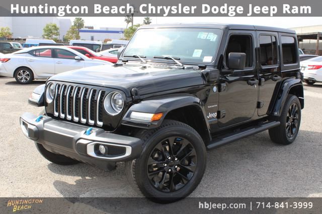 Used 2023 Jeep Wrangler Unlimited Sahara image 13
