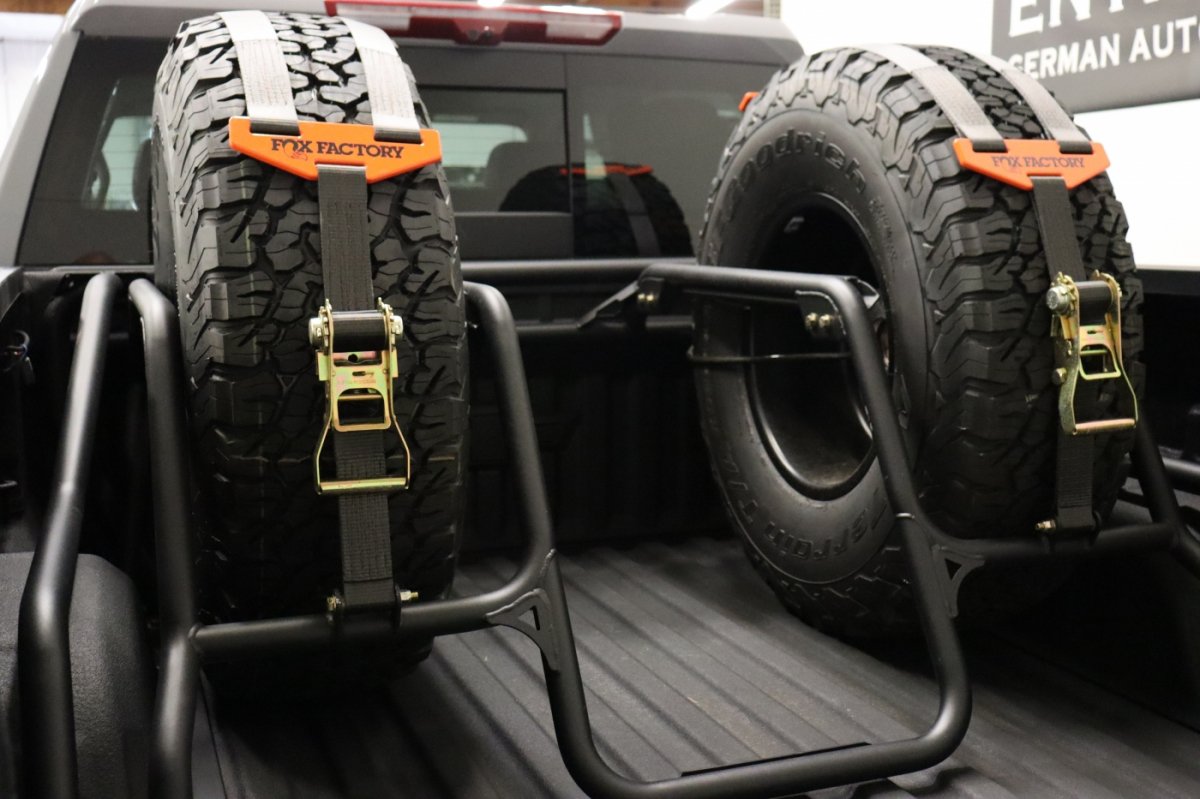 Used 2025 Chevrolet Silverado 1500 LTZ AWD/4WD image 14