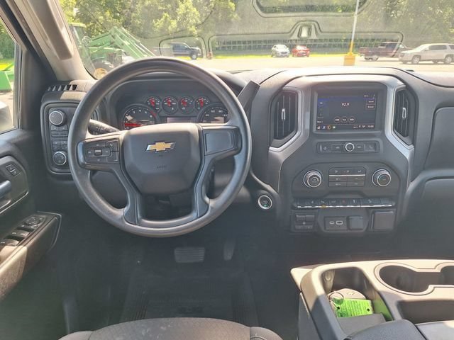 Used 2025 Chevrolet Silverado 2500 Custom w/ Custom Value Package AWD/4WD image 13