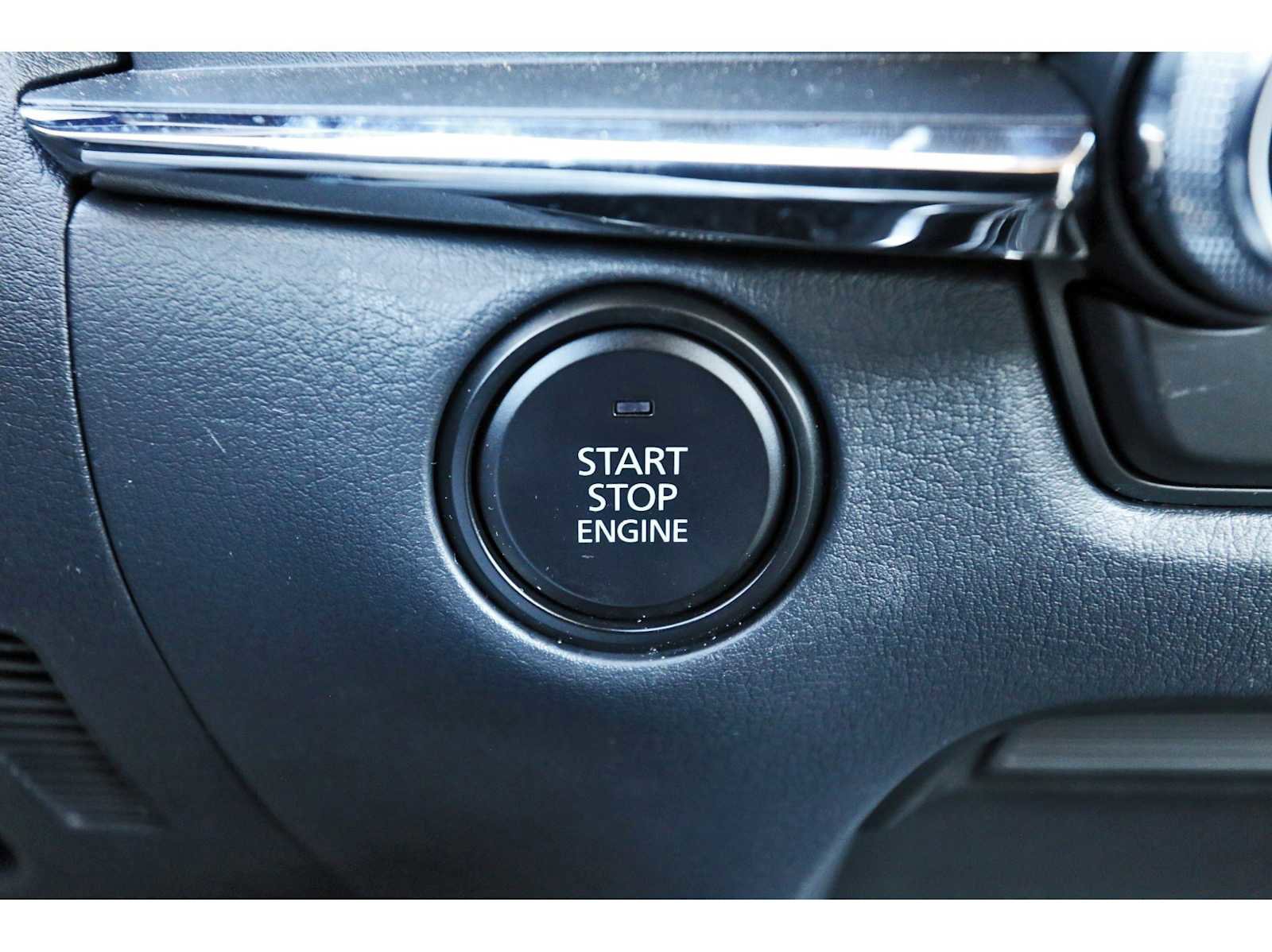 Certified 2025 MAZDA CX-30 AWD 2.5 S w/ Preferred Package image 26