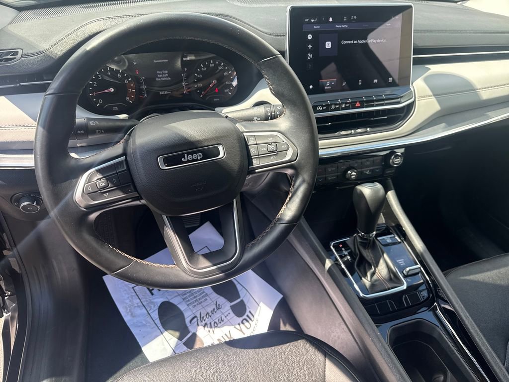 Used 2022 Jeep Compass Limited image 17