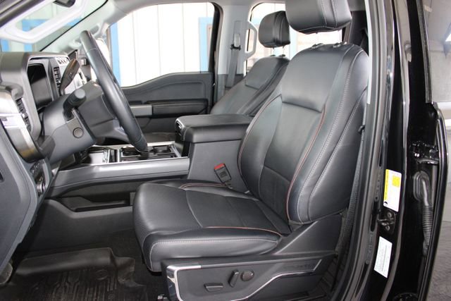 Used 2024 Ford F250 Lariat w/ Black Appearance Package AWD/4WD image 26