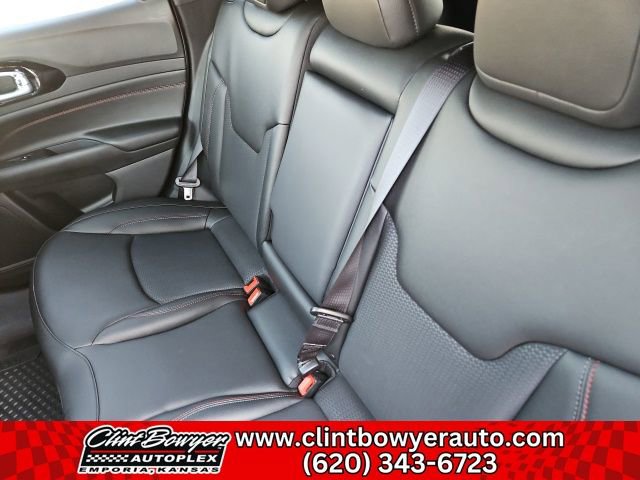 New 2026 Jeep Compass Trailhawk w/ Sun, Sound & Navigation Group image 23