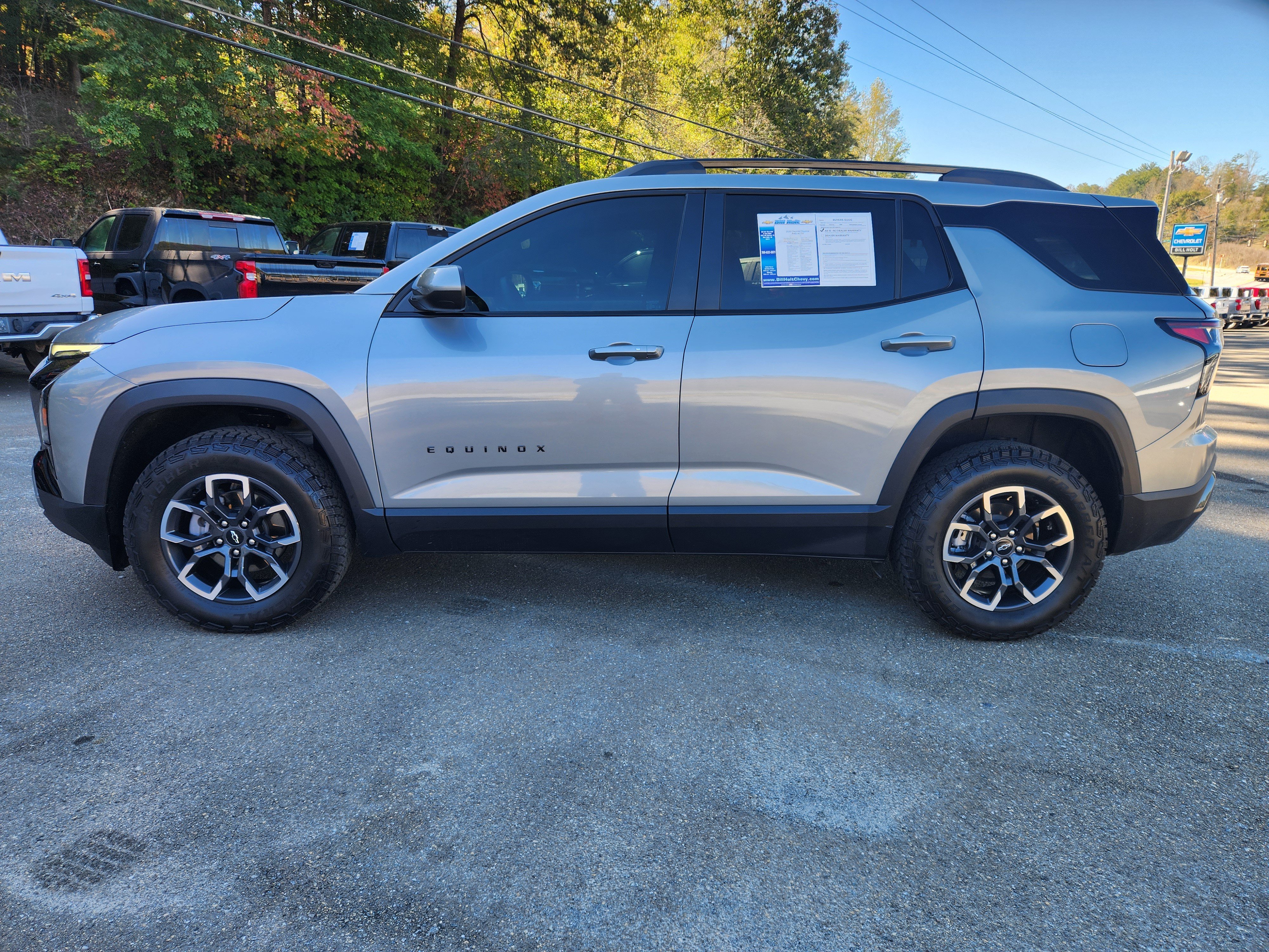 Used 2026 Chevrolet Equinox ACTIV w/ Convenience Package III AWD/4WD image 11