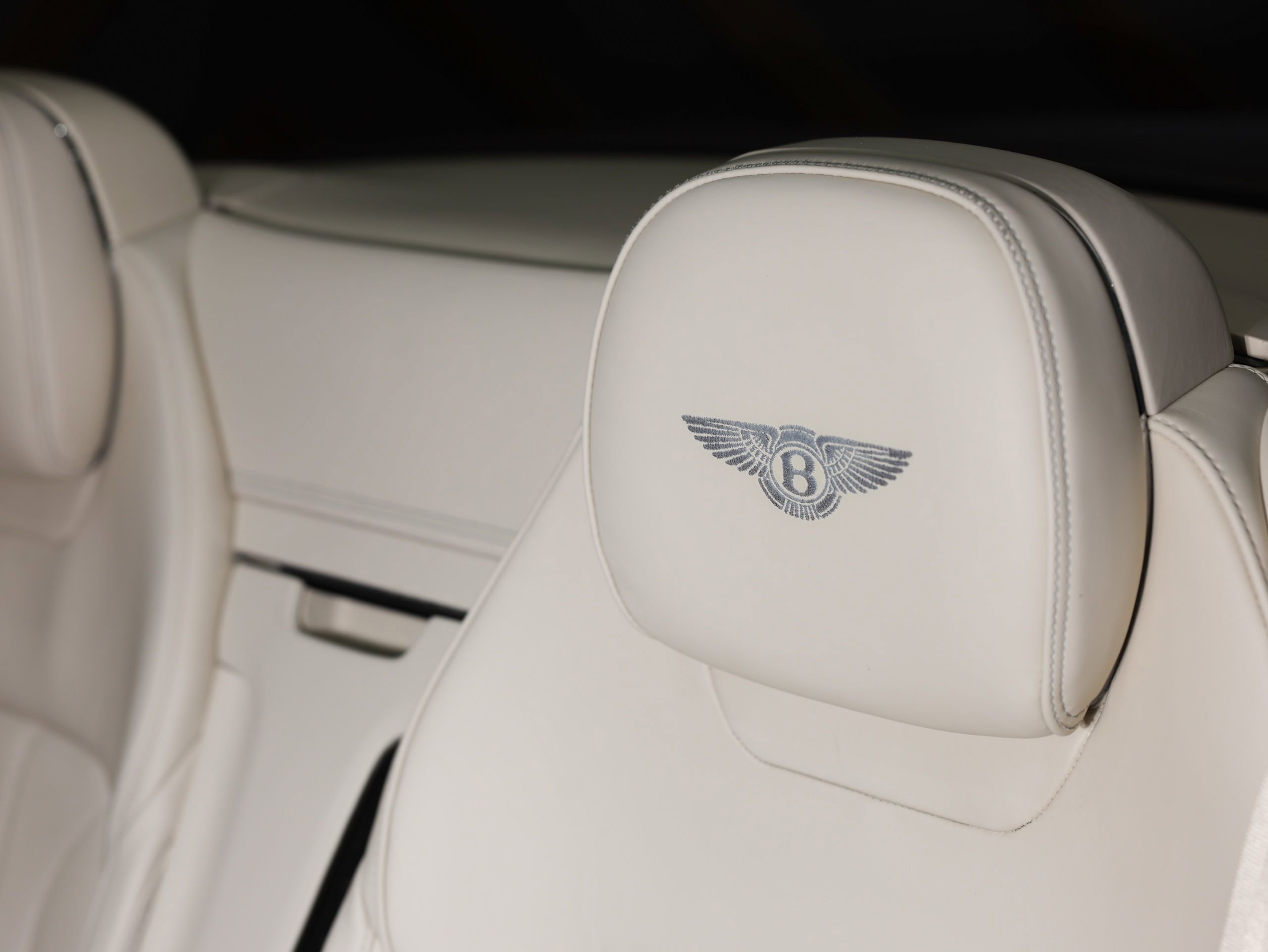 Used 2022 Bentley Continental GT Speed image 34