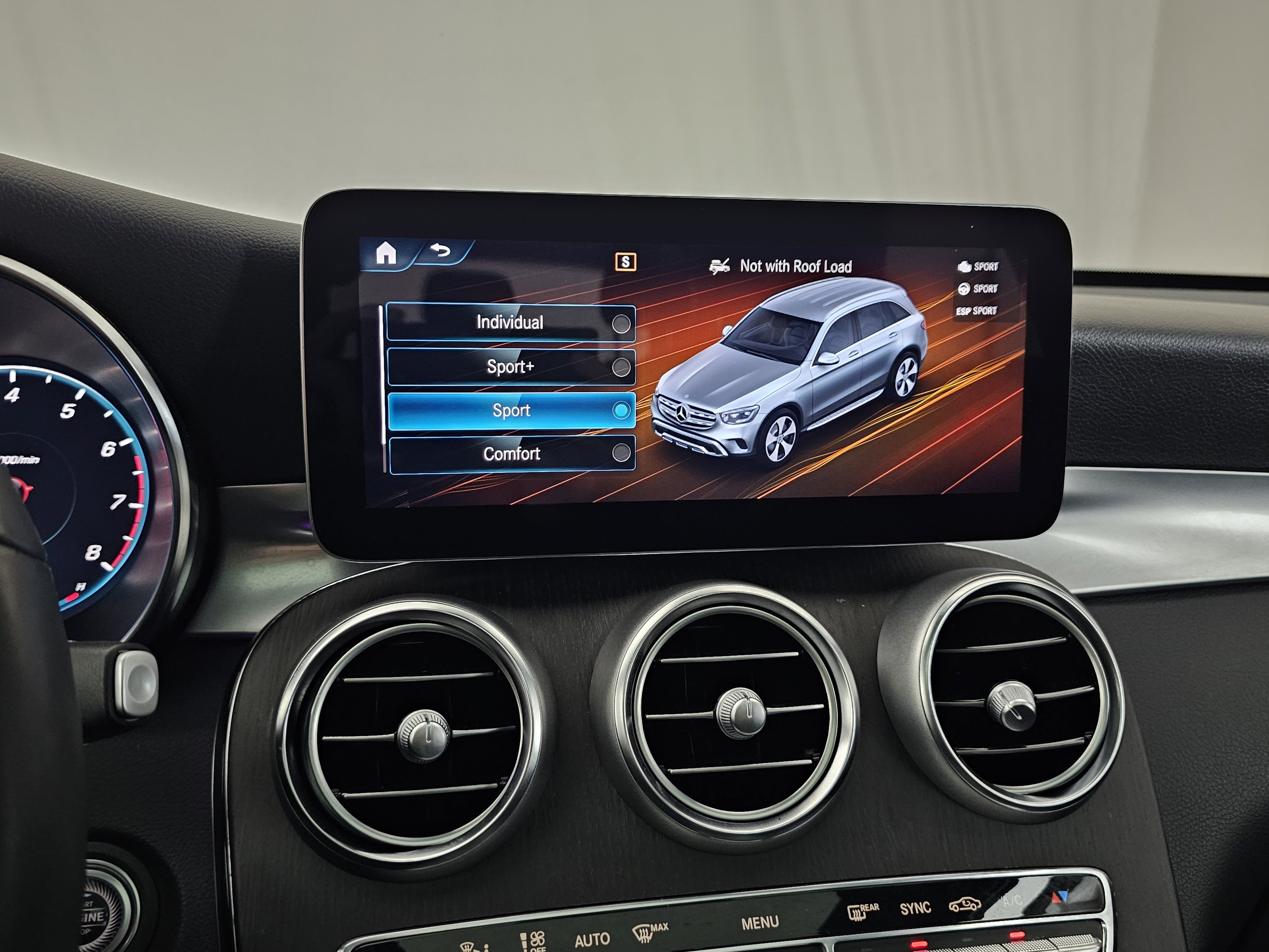 Certified 2022 Mercedes-Benz GLC 300 4MATIC image 42