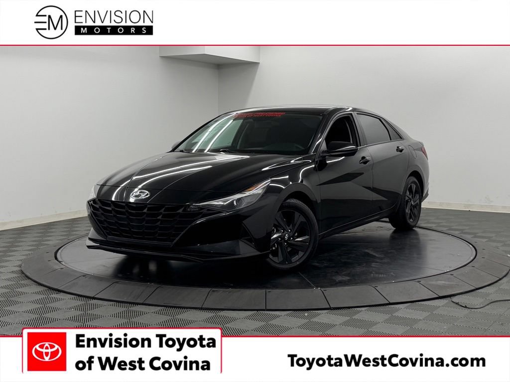 Used 2022 Hyundai Elantra Blue FWD image 1