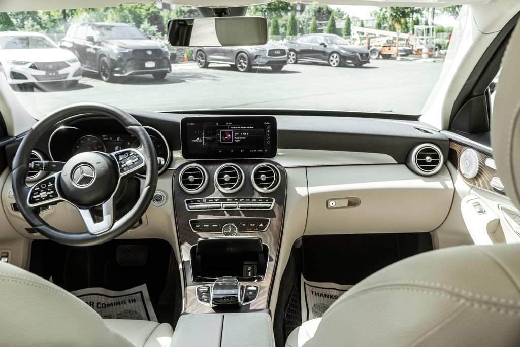 Used 2021 Mercedes-Benz C 300 4MATIC Sedan image 7