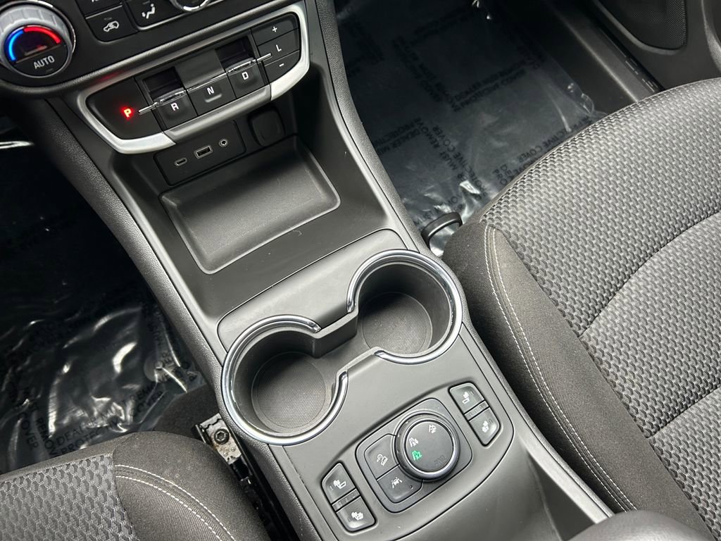 Used 2022 GMC Terrain SLE w/ Driver Convenience Package image 20