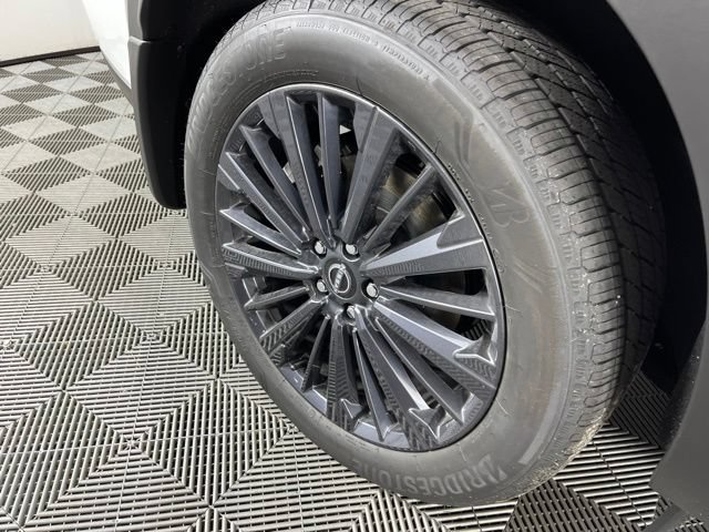 New 2026 Nissan Pathfinder SL w/ SL Premium Package FWD image 16