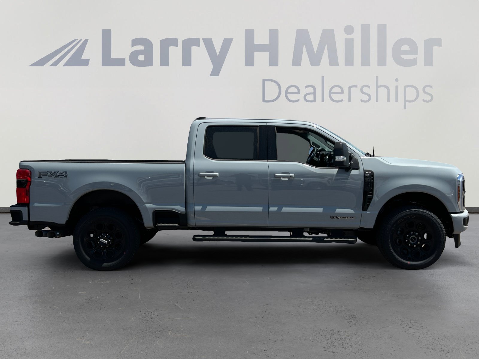 New 2026 Ford F250 Lariat w/ Black Appearance Package AWD/4WD image 6