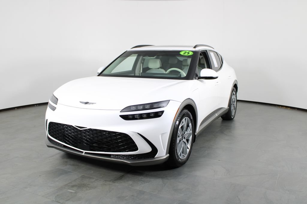 Used 2025 Genesis GV60 RWD image 1