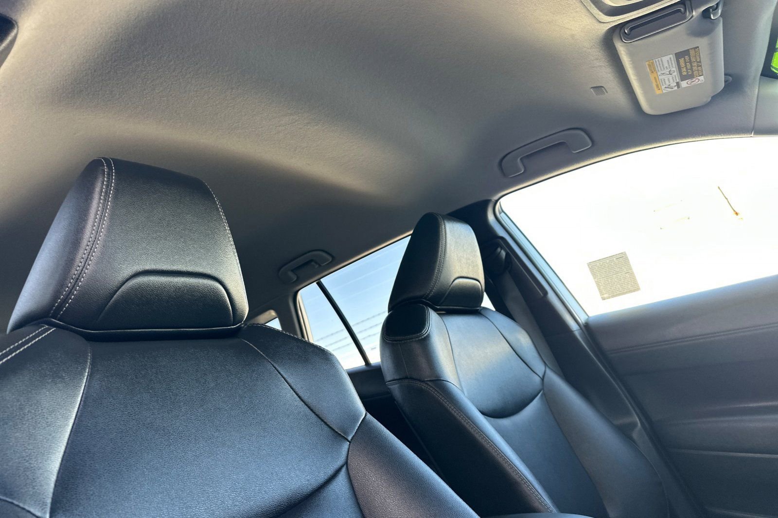 Used 2022 Toyota Corolla Cross XLE image 17