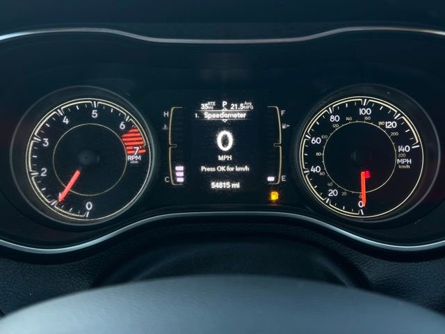 Used 2021 Jeep Cherokee Latitude Plus image 39