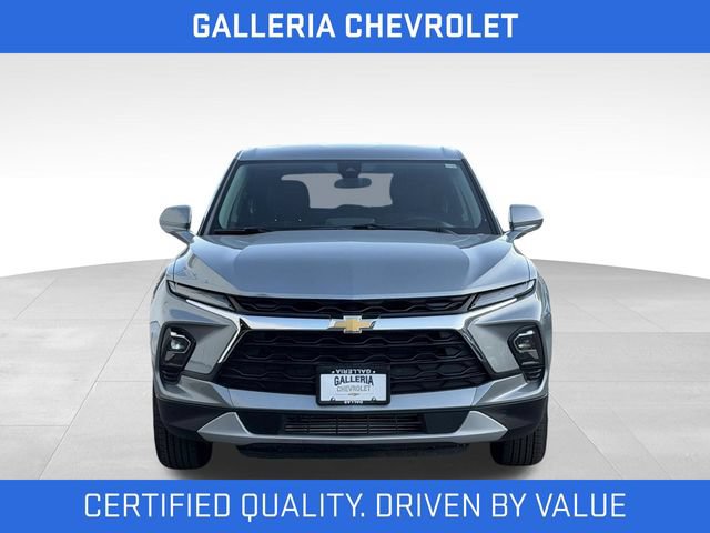 Used 2026 Chevrolet Blazer LT FWD image 3