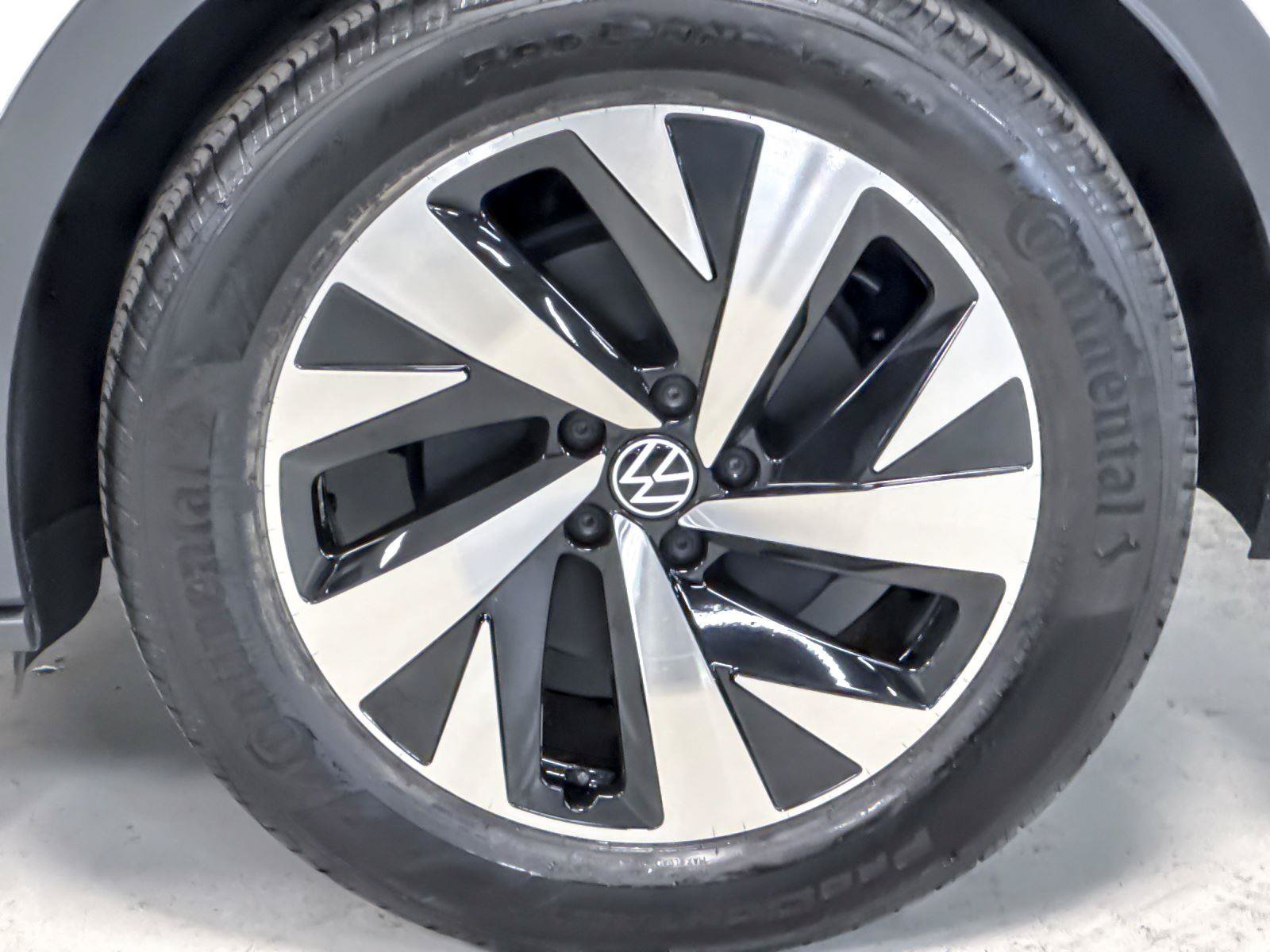 New 2026 Volkswagen ID.4 Pro RWD image 25