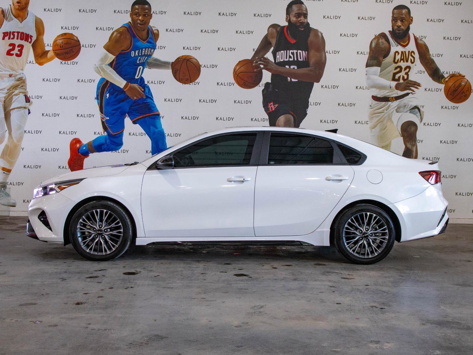 Used 2024 Kia Forte GT-Line w/ GT-Line Premium Package image 18