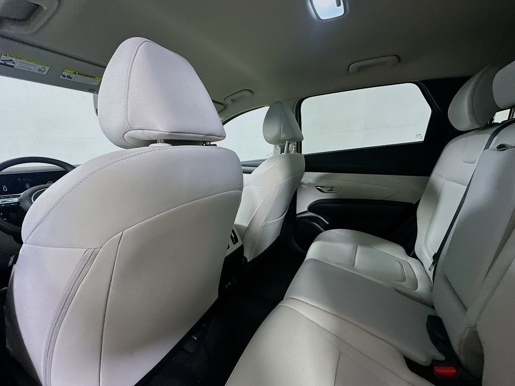 Used 2025 Hyundai Tucson SEL image 11